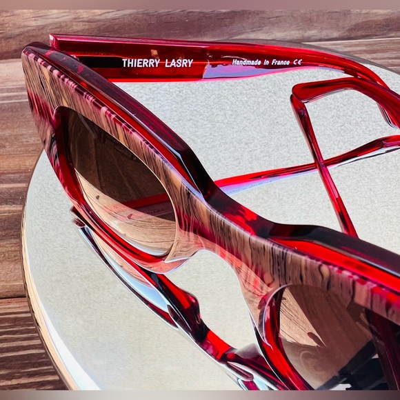 Thierry Lasry Intimacy Red Cat-Eye Sunglasses $485 Brand New! - Picture 13 of 15